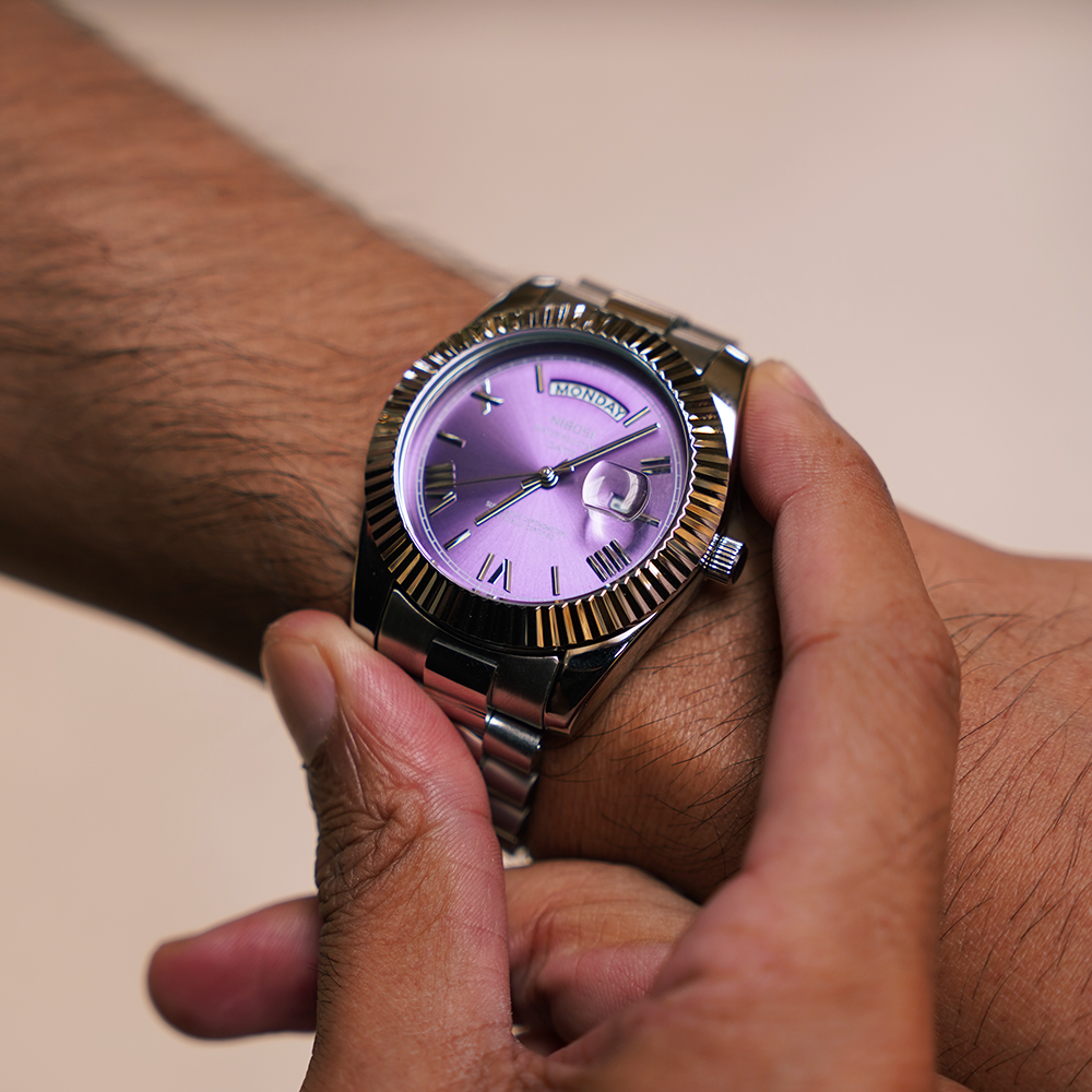 Noble Hours® Crown Date