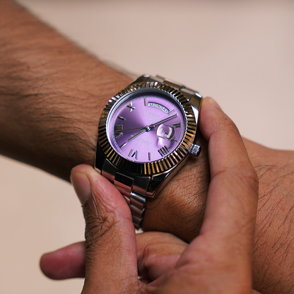 Noble Hours® Crown Date