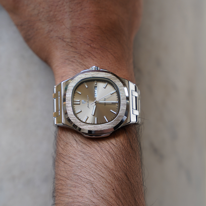 Noble Hours® Meridian II