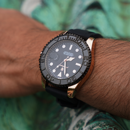 Noble Hours® Yacht