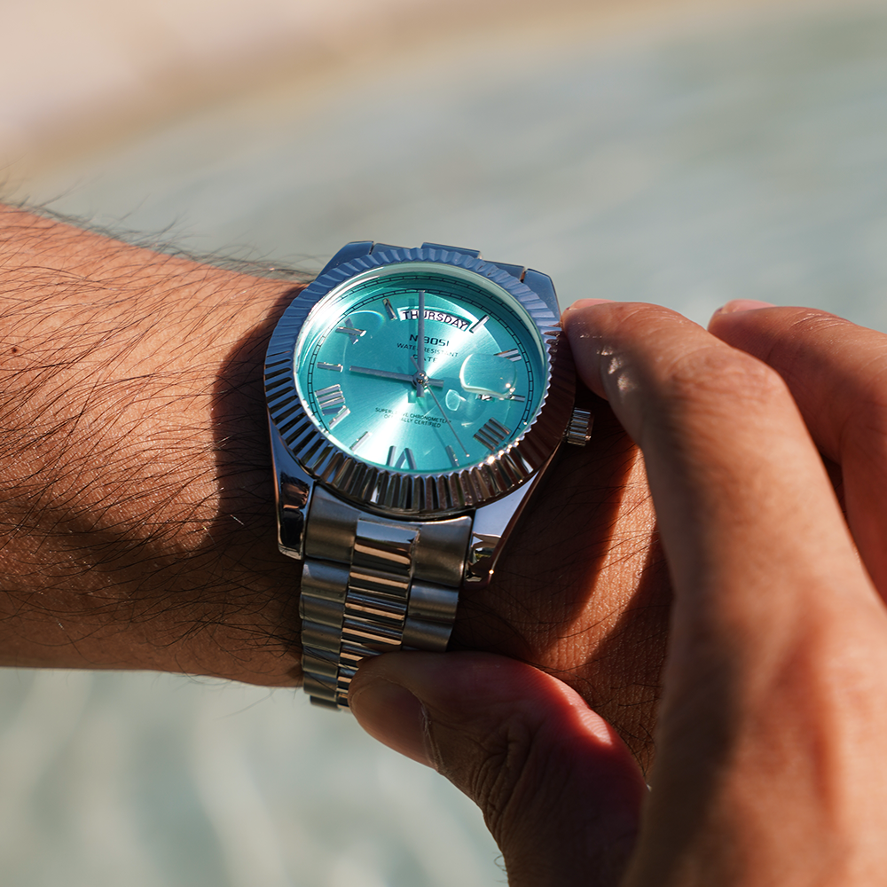 Noble Hours® Crown Date