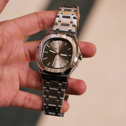 Noble Hours® Meridian II