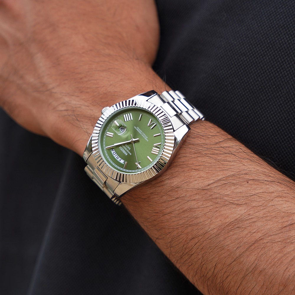 Noble Hours® Crown Date